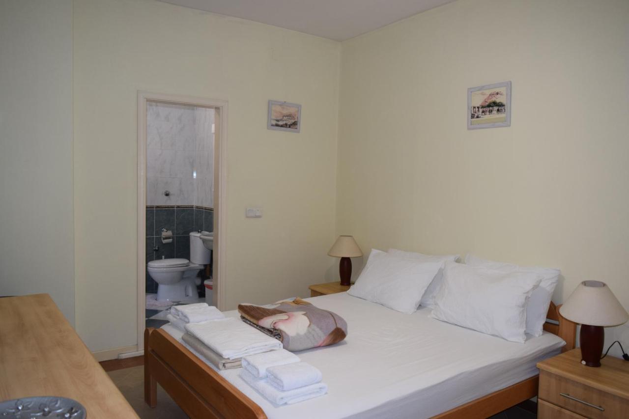 Apartmani Bobo Котор Екстер'єр фото