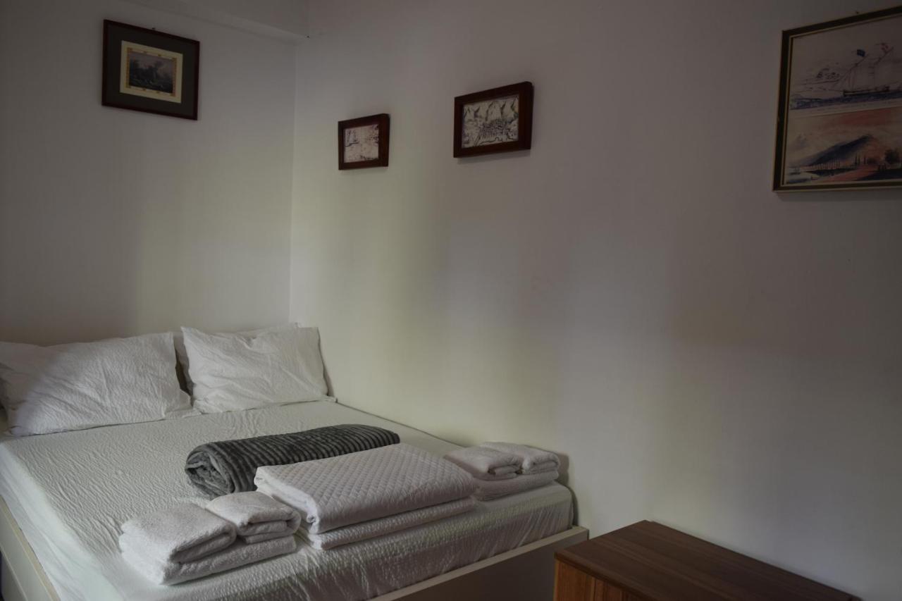 Apartmani Bobo Котор Екстер'єр фото