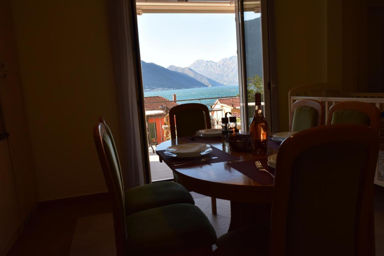 Apartmani Bobo Котор Екстер'єр фото