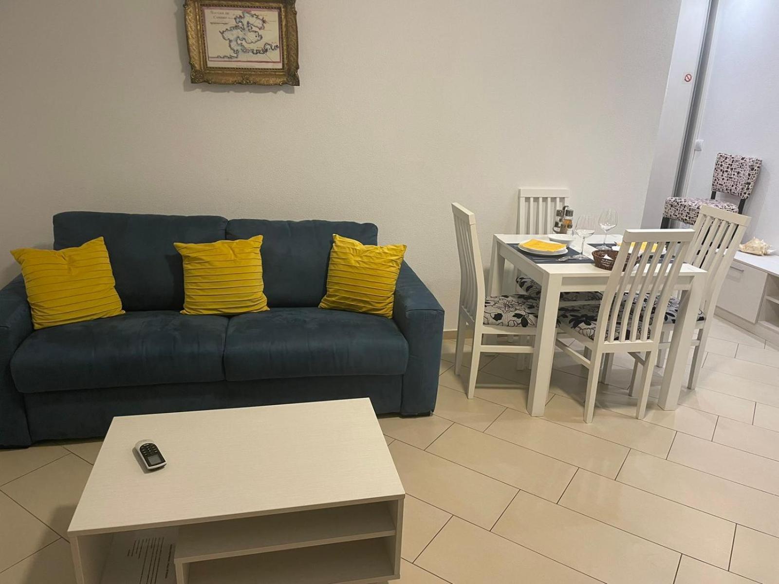 Apartmani Bobo Котор Екстер'єр фото